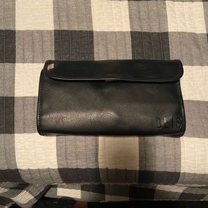 BEIS The Hanging Jewelry Case in Black